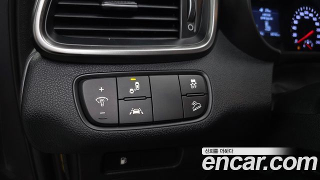 Kia Sorento Diesel 2.0 2WD Marster 2020 — фото 19