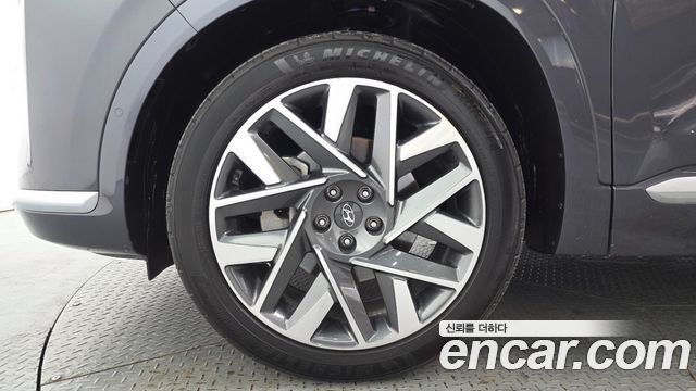 Hyundai Santa Fe Diesel 2.2 2WD Calligraphy 2021 — фото 5