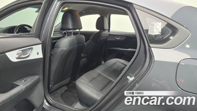 Kia K3 (II) 1.6 Prestige 2022 — фото 11