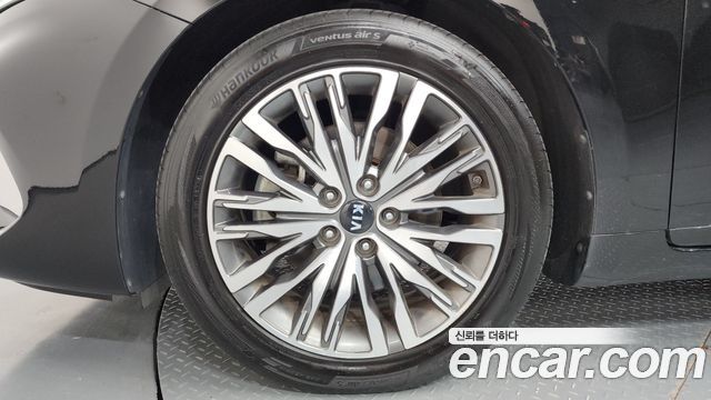 Kia K7 Premier 2.5 GDI Noblesse 2020 — фото 5