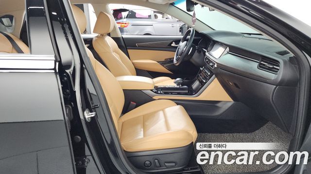 Kia K7 Premier 2.5 GDI Noblesse 2020 — фото 26