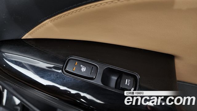 Kia K7 Premier 2.5 GDI Noblesse 2020 — фото 28
