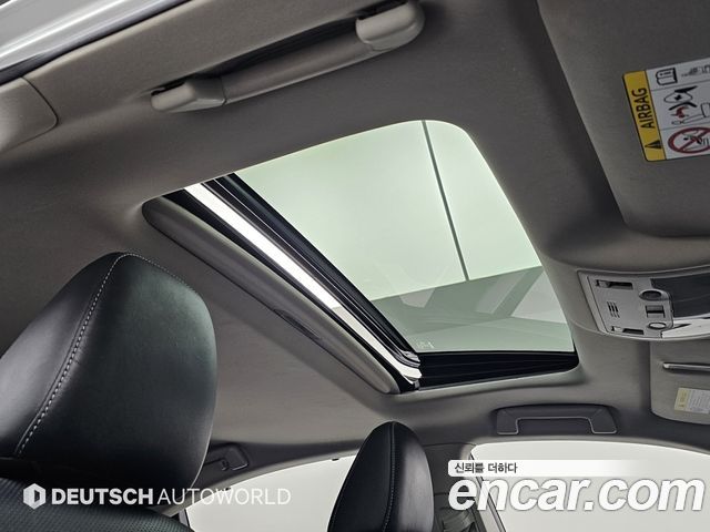 Lexus ES300h Supreme XV60 2014 — фото 22