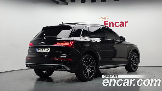 Audi Q5 (FY) 45 TFSI Quattro Premium 2024 — фото 2