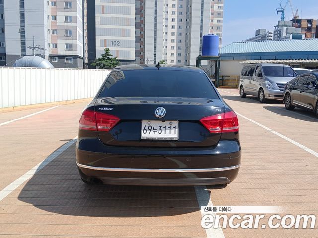 Volkswagen Passat 2.0 TDI B7 2014 — фото 5