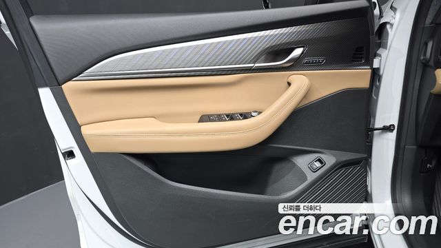 Renault Korea Grand Koleos 1.5 E-TECH Iconic 2WD 2026 — фото 24