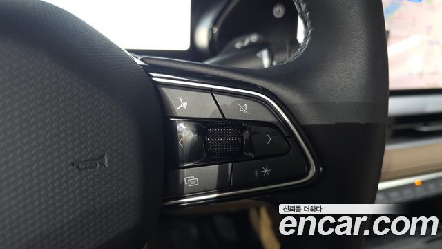 Renault Korea Grand Koleos 1.5 E-TECH Iconic 2WD 2026 — фото 30