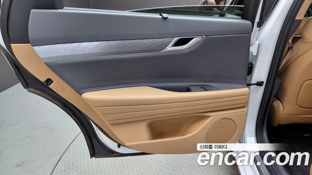 Genesis G80 (RG3) Gasoline 2.5 Turbo 2WD 2024 — фото 25