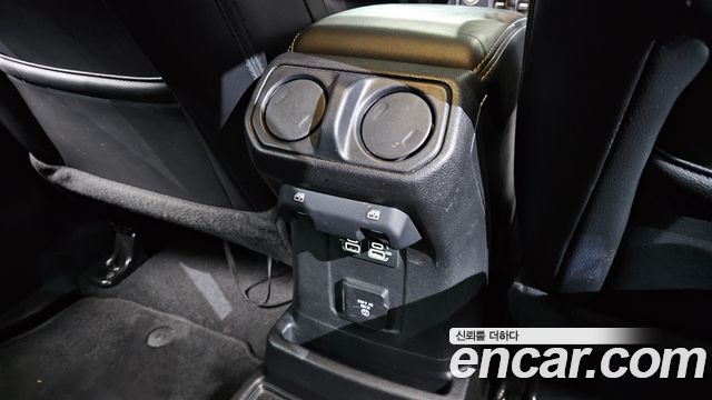 Jeep Wrangler (JL) 2.0 Overland 4Door 2019 — фото 19