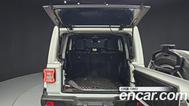 Jeep Wrangler (JL) 2.0 Overland 4Door 2019 — фото 20