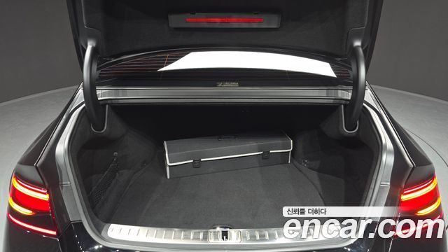 Genesis G90 (RS4) Gasoline 3.5 Turbo AWD 2023 — фото 43
