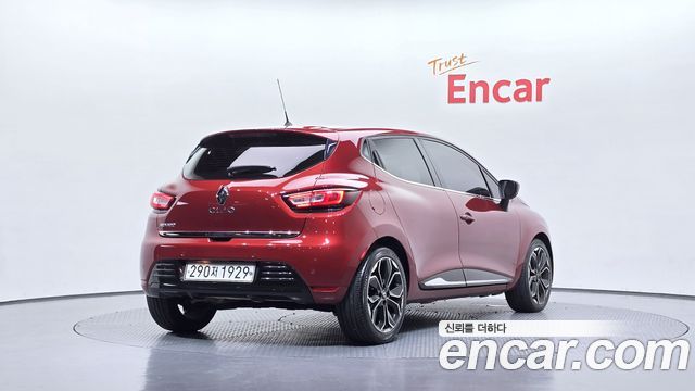 Renault Korea Clio Intens Panoramic 2019 — фото 2