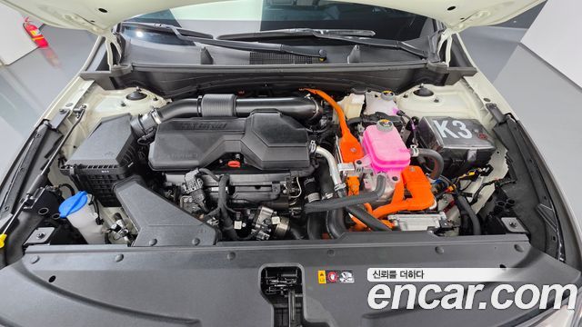 Kia Sportage Hybrid (V) HEV 1.6 2WD Signature 2025 — фото 6