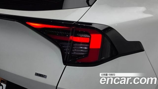 Kia Sportage Hybrid (V) HEV 1.6 2WD Signature 2025 — фото 23