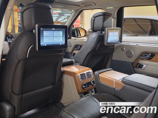 Land Rover Range Rover (IV) 5.0 SC AB LWB 2020 — фото 19