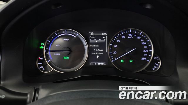 Lexus ES300h Supreme+ XV60 2018 — фото 8