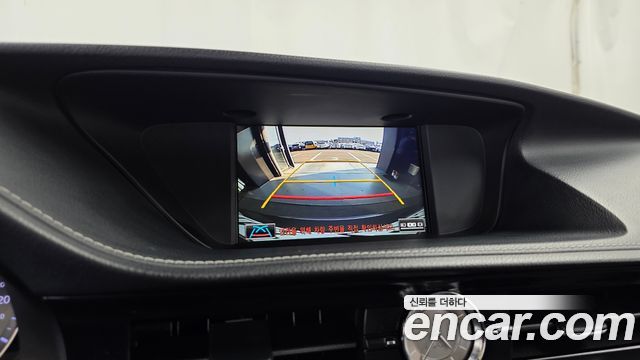 Lexus ES300h Supreme+ XV60 2018 — фото 15