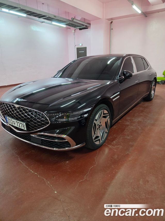 Genesis G90 (RS4) Gasoline 3.5 Turbo e-S/C AWD LWB Black