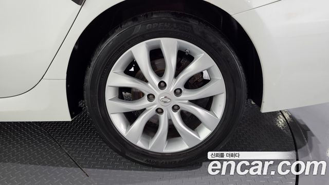 Renault Korea SM7 Nova LPLI 2.0 LPe Disabled 2016 — фото 21