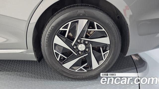 Hyundai Grandeur Hybrid (IG) Premium 2023 — фото 21