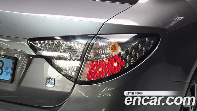 Renault Korea SM3 Z.E. RE 2019 — фото 23