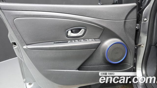 Renault Korea SM3 Z.E. RE 2019 — фото 24