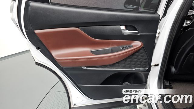 Hyundai Santa Fe (TM) Gasoline 2.0T 4WD Inspiration 2020 — фото 25
