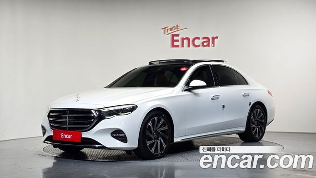 Mercedes-Benz E-Class (W214) E300 4MATIC Exclusive