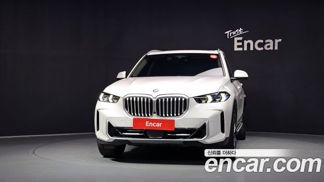 BMW X5 (G05) xDrive 40i xLine 2024 — фото 3