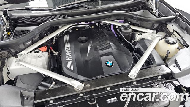 BMW X5 (G05) xDrive 40i xLine 2024 — фото 6