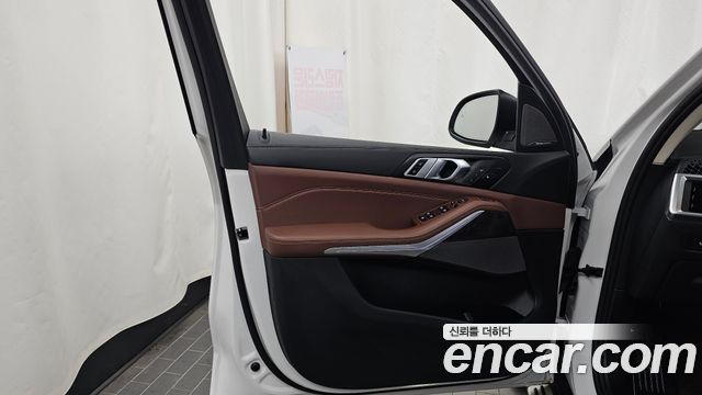 BMW X5 (G05) xDrive 40i xLine 2024 — фото 24