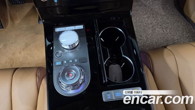 Genesis G80 (RG3) Gasoline 2.5 Turbo AWD 2025 — фото 9