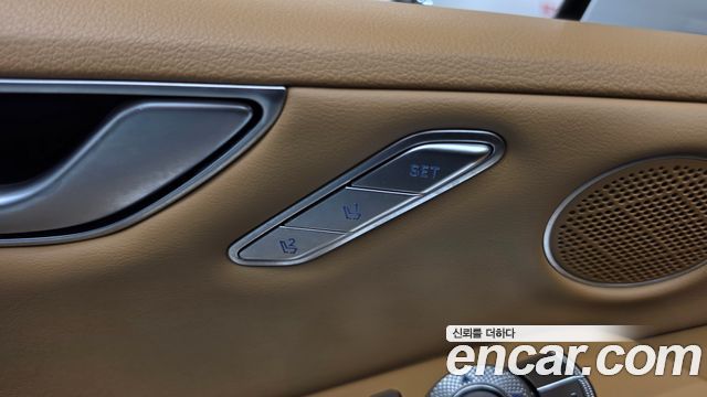 Genesis G80 (RG3) Gasoline 2.5 Turbo AWD 2025 — фото 34