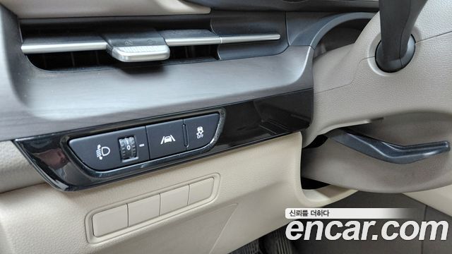 Kia Carnival (IV) Diesel 9-Seater Prestige 2022 — фото 19