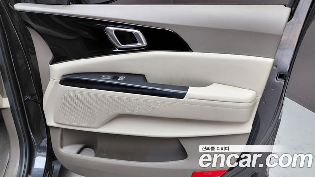 Kia Carnival (IV) Diesel 9-Seater Prestige 2022 — фото 24