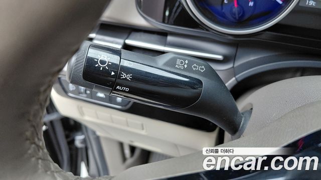 Kia Carnival (IV) Diesel 9-Seater Prestige 2022 — фото 30