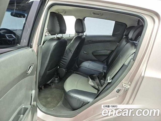 Chevrolet Spark L 2012 — фото 16