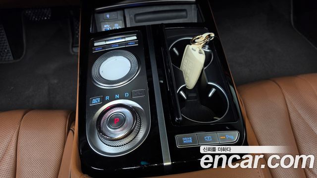 Genesis G80 (RG3) Gasoline 2.5 Turbo AWD 2022 — фото 9