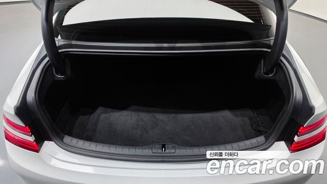 Genesis G80 (RG3) Gasoline 2.5 Turbo AWD 2022 — фото 18