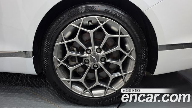 Genesis G80 (RG3) Gasoline 2.5 Turbo AWD 2022 — фото 21