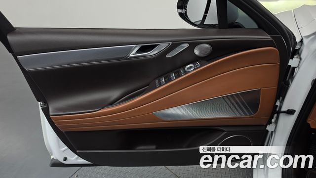 Genesis G80 (RG3) Gasoline 2.5 Turbo AWD 2022 — фото 24
