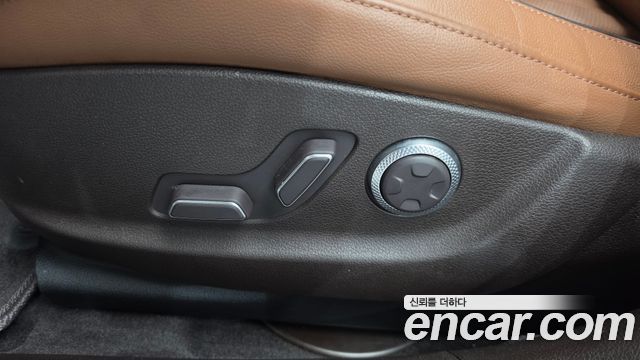 Genesis G80 (RG3) Gasoline 2.5 Turbo AWD 2022 — фото 31