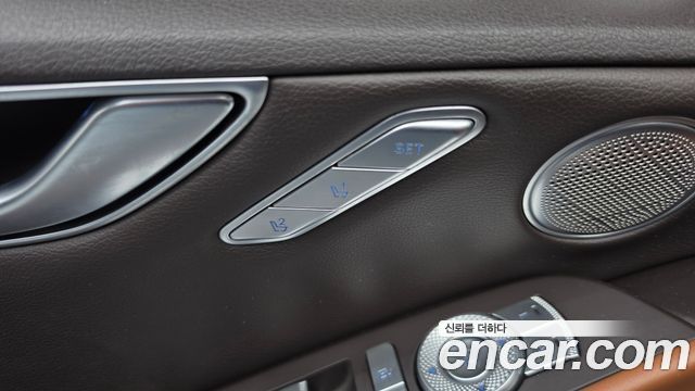 Genesis G80 (RG3) Gasoline 2.5 Turbo AWD 2022 — фото 36