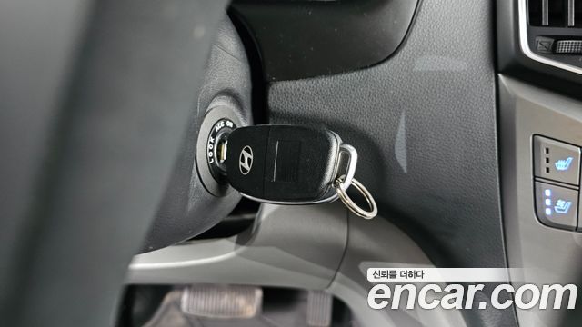 Hyundai Grand Starex Van 5-Seater Modern 2021 — фото 19