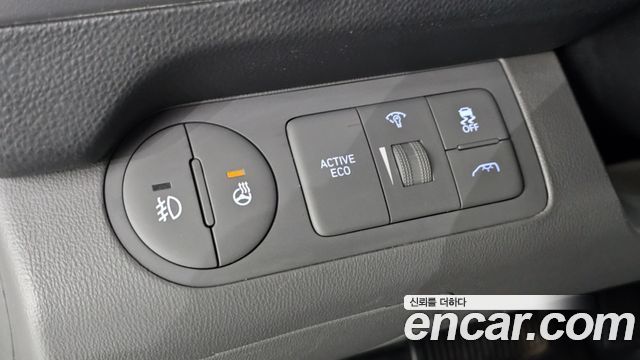 Hyundai Grand Starex Van 5-Seater Modern 2021 — фото 28