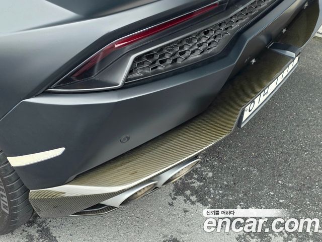 Lamborghini Huracan LP610-4 Spyder 2016 — фото 21