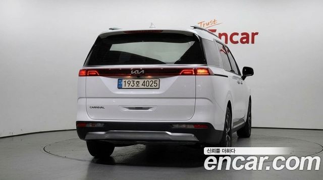 Kia Carnival (IV) Diesel 9-Seater Noblesse 2023 — фото 4
