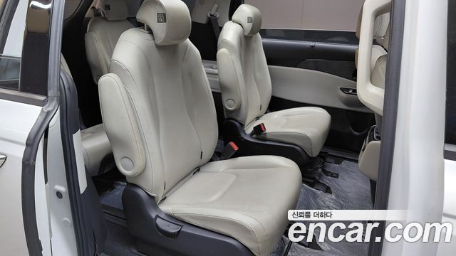 Kia Carnival (IV) Diesel 9-Seater Noblesse 2023 — фото 11
