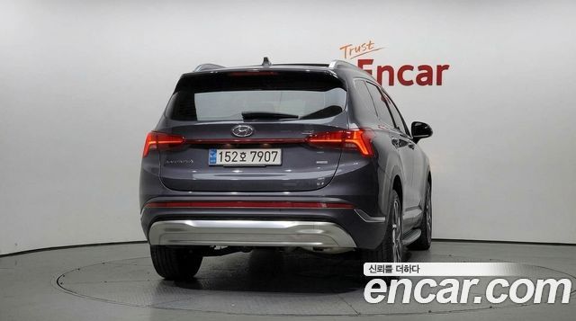 Hyundai Santa Fe Diesel 2.2 4WD Calligraphy 2021 — фото 4