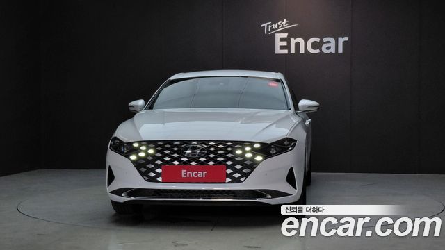 Hyundai Grandeur (IG) 3.0 LPi Rent Car Premium 2022 — фото 3